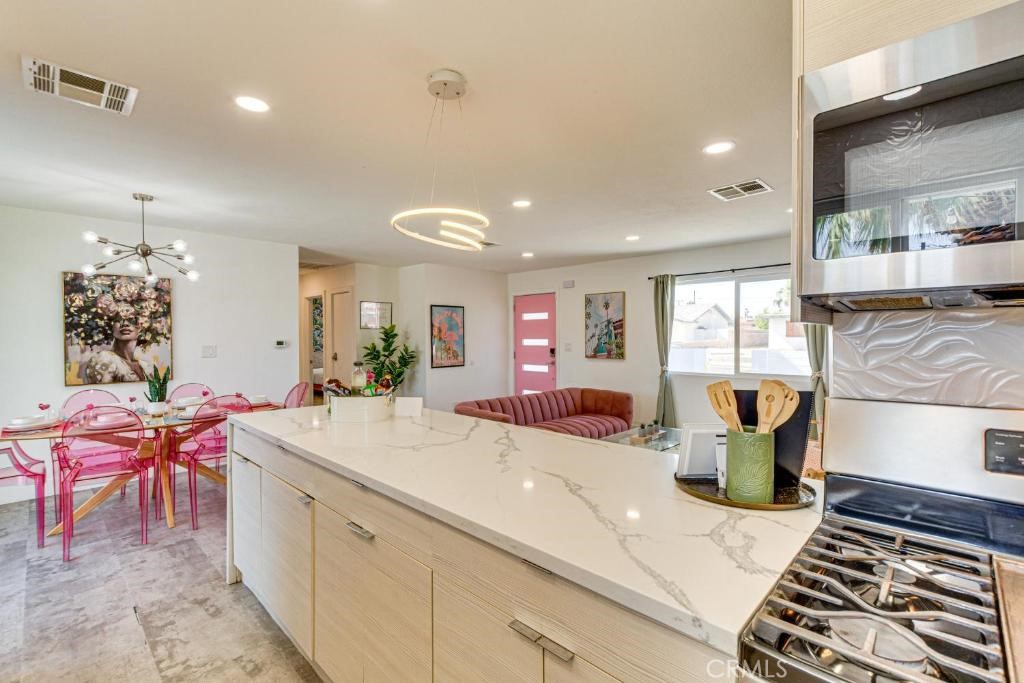 MLS #DW25258378 image #8