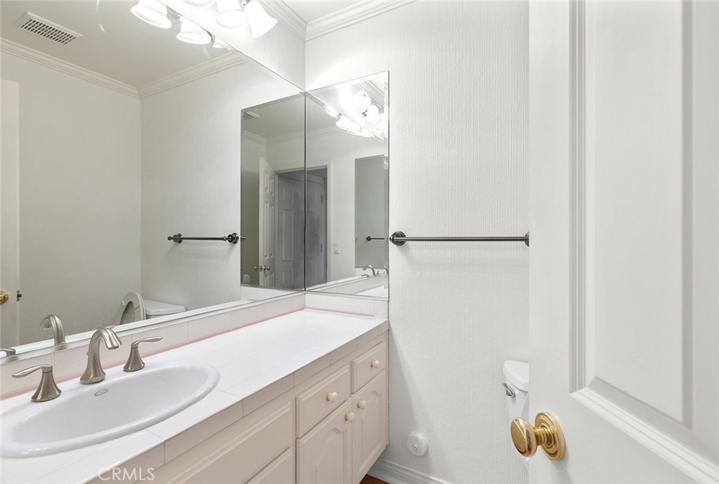 48210355 9505 4c08 Bafc 2f6f7104141d