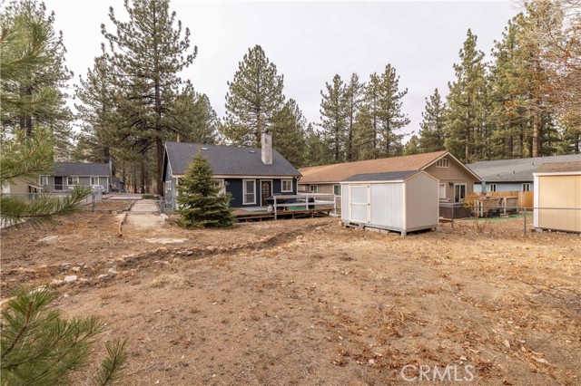 Detail Gallery Image 34 of 38 For 449 Mountainaire Ln, Big Bear Lake,  CA 92315 - 2 Beds | 2 Baths