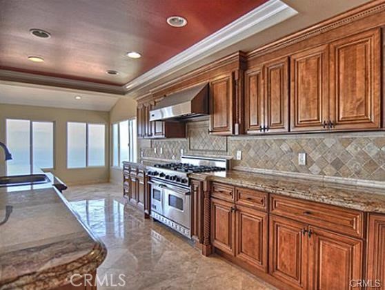 Detail Gallery Image 6 of 26 For 621 Loretta Dr, Laguna Beach,  CA 92651 - 5 Beds | 4/1 Baths