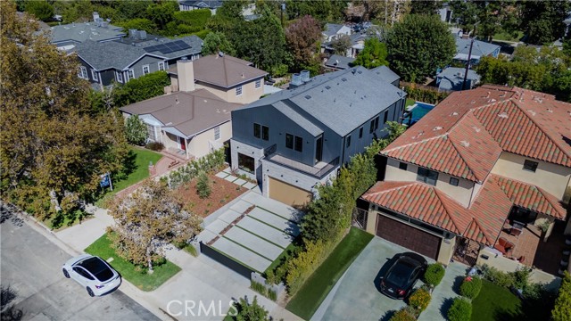 4118 North Wilkinson Avenue photo 50