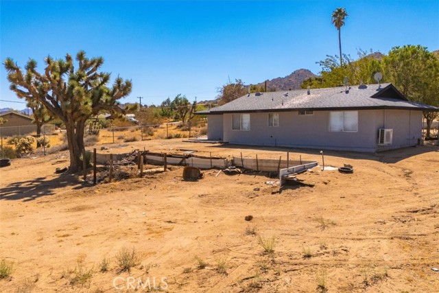 Detail Gallery Image 32 of 54 For 60258 La Mirada Trl, Joshua Tree,  CA 92252 - 2 Beds | 1 Baths