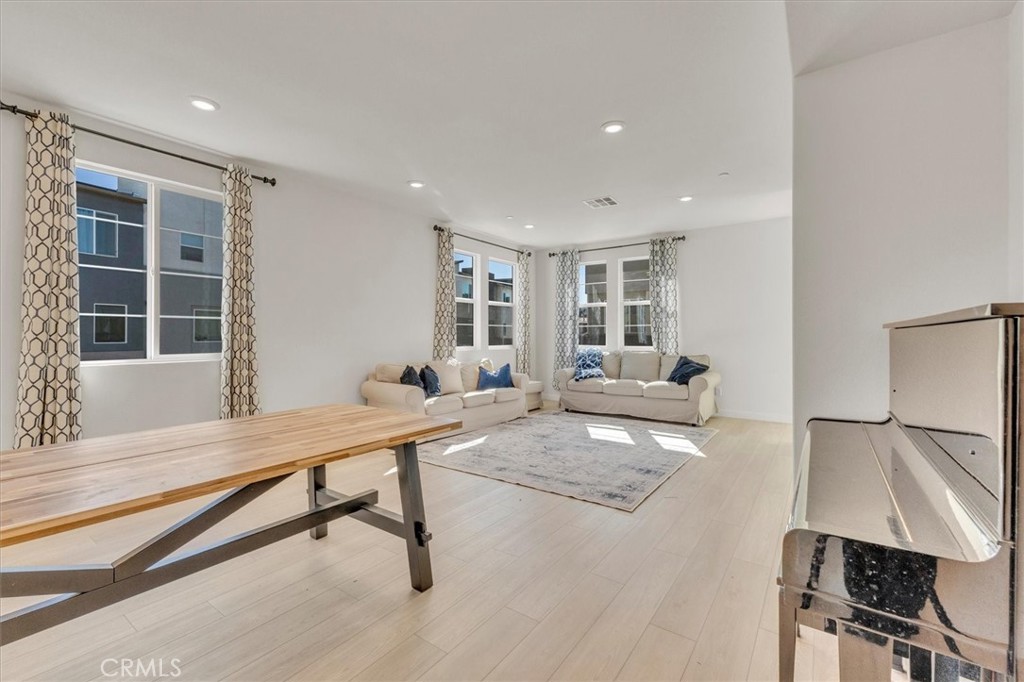 MLS #SR25259200 image #19