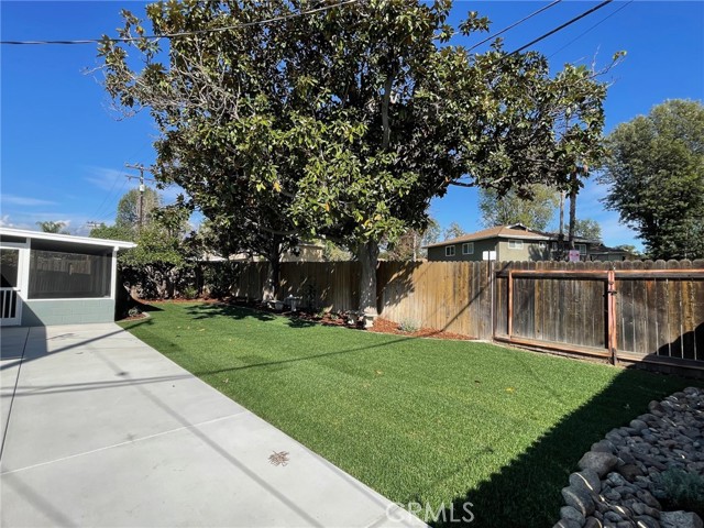 Detail Gallery Image 22 of 24 For 172 S Spencer Ave, Upland,  CA 91786 - 3 Beds | 2 Baths