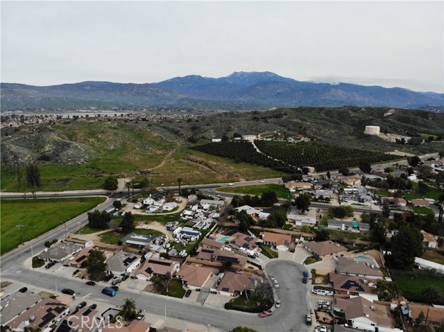 Detail Gallery Image 25 of 27 For 615 Kerilyn Ln, Hemet,  CA 92544 - 2 Beds | 2 Baths