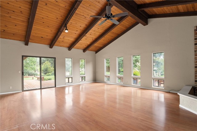 55 Roseanna Court, Chico CA: https://media.crmls.org/medias/48254b16-d344-4779-a4ba-416989ce1653.jpg