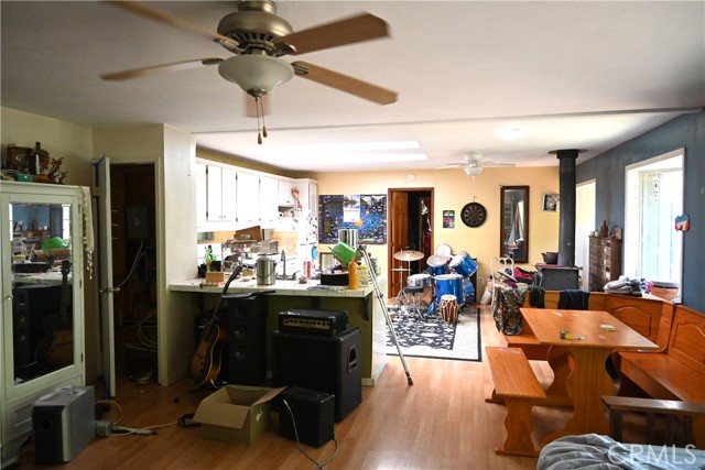 50721 State Highway 96, Klamath River CA: https://media.crmls.org/medias/4825b1d5-06ee-4dad-a7d8-fad54f23576d.jpg