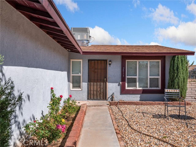 Detail Gallery Image 2 of 29 For 2013 Rushmore, Barstow,  CA 92311 - 3 Beds | 1/1 Baths