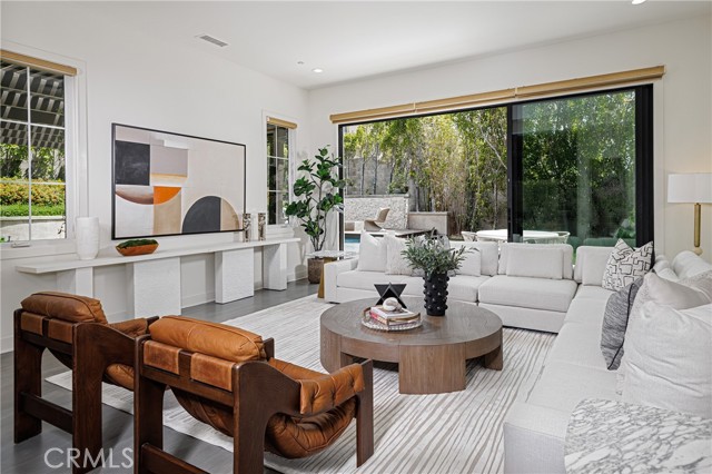 Image 7 of 51 For 79 Eider Run