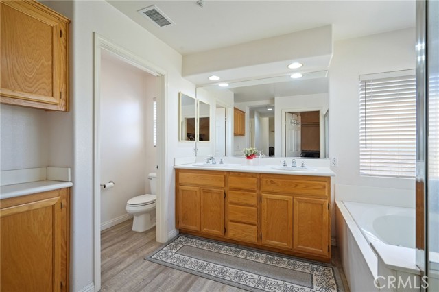 Detail Gallery Image 20 of 28 For 12215 via Santa Marta, Sylmar,  CA 91342 - 4 Beds | 2/1 Baths