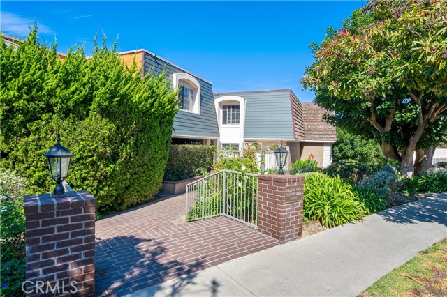 Detail Gallery Image 2 of 48 For 29707 Island View Dr #14,  Rancho Palos Verdes,  CA 90275 - 2 Beds | 2/1 Baths