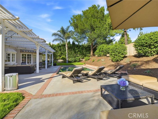 Detail Gallery Image 41 of 45 For 11030 Willowbrae, Chatsworth,  CA 91311 - 4 Beds | 4 Baths