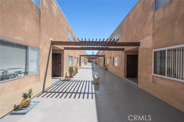 Detail Gallery Image 25 of 30 For 933 N Cedar St #6,  Inglewood,  CA 90302 - 2 Beds | 2 Baths