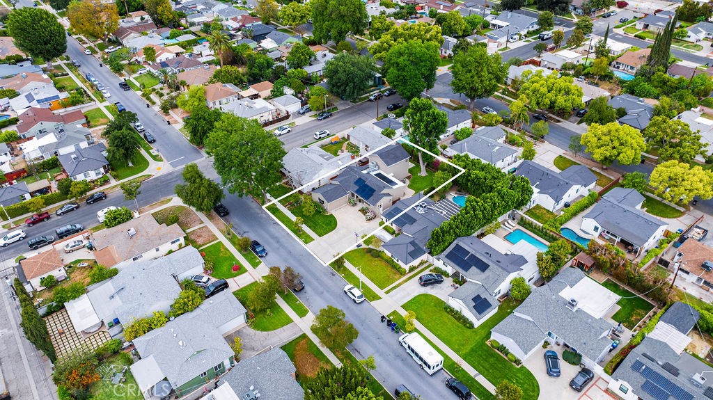 https://media.crmls.org/medias/4829892c-2841-4fe7-bad1-a78c24405891.jpg?preset=X-Large