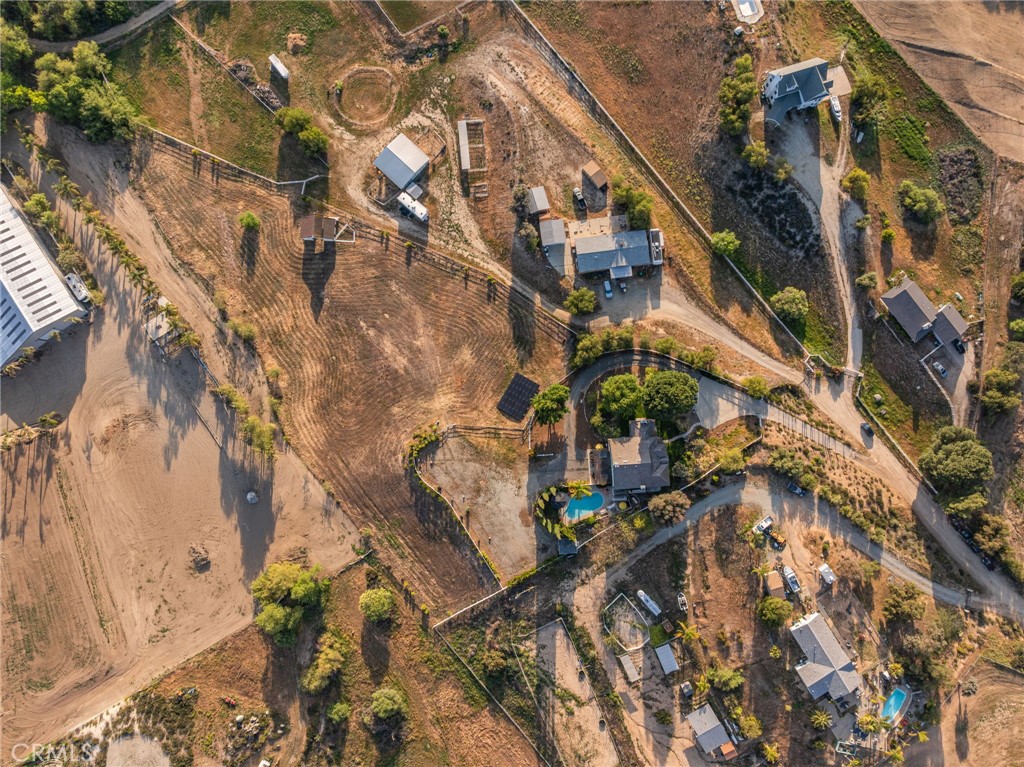 https://media.crmls.org/medias/4829a81f-3f84-4ac5-a367-d5c70957e3f4.jpg?preset=X-Large