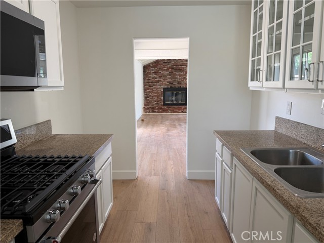 8108 Yarmouth photo 7