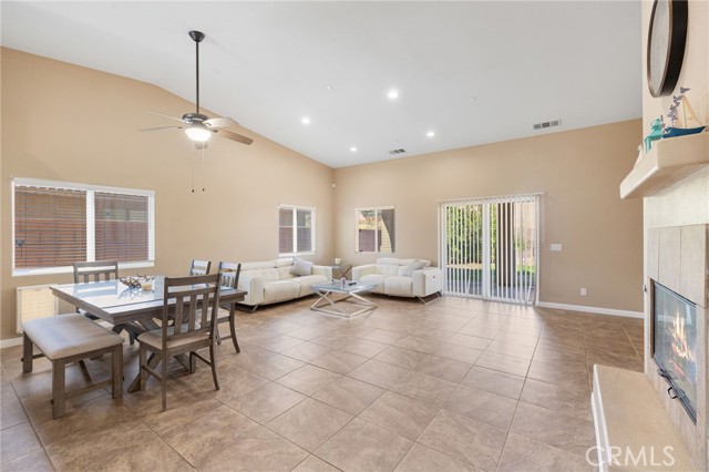 Detail Gallery Image 18 of 46 For 66758 Yucca Dr, Desert Hot Springs,  CA 92240 - 3 Beds | 2 Baths