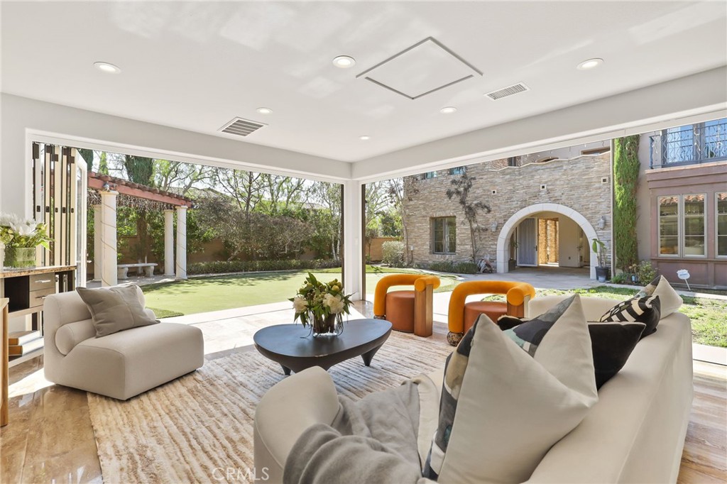 MLS #OC25219998 image #68