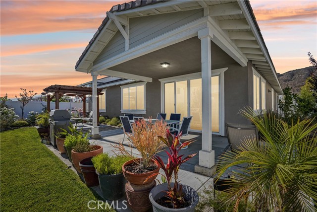 Detail Gallery Image 2 of 53 For 414 Azalea St, Fillmore,  CA 93015 - 3 Beds | 2/1 Baths