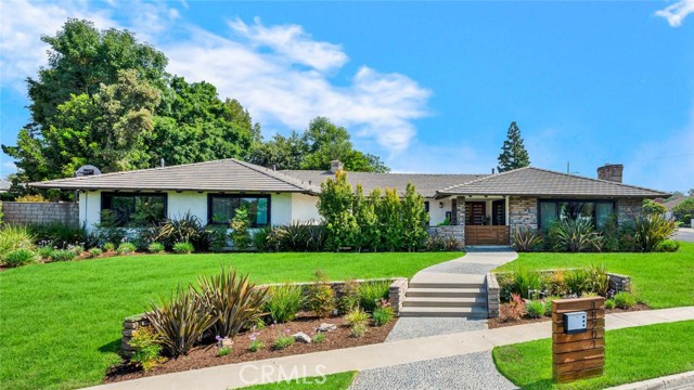 Detail Gallery Image 1 of 36 For 18201 Leafwood Ln, North Tustin,  CA 92705 - 5 Beds | 3/1 Baths