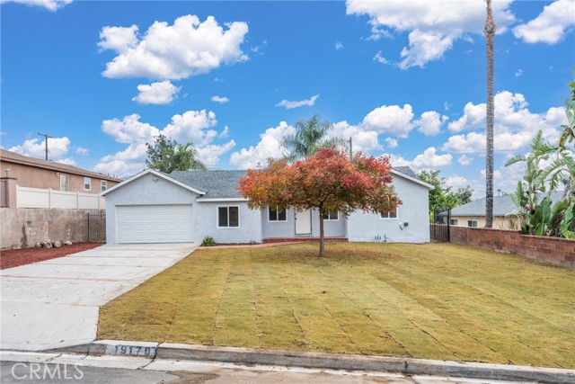 Detail Gallery Image 1 of 36 For 19170 Envoy Ave, Corona,  CA 92881 - 4 Beds | 2 Baths