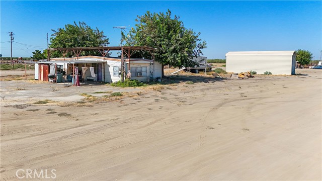 23174 Road 6, Chowchilla CA: https://media.crmls.org/medias/482cf997-d5ed-4c18-b0c2-56450e406f7d.jpg