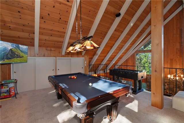 26621 Thunderbird Drive, Lake Arrowhead CA: https://media.crmls.org/medias/482d512f-1418-4591-b072-e75f1e1ee8bd.jpg