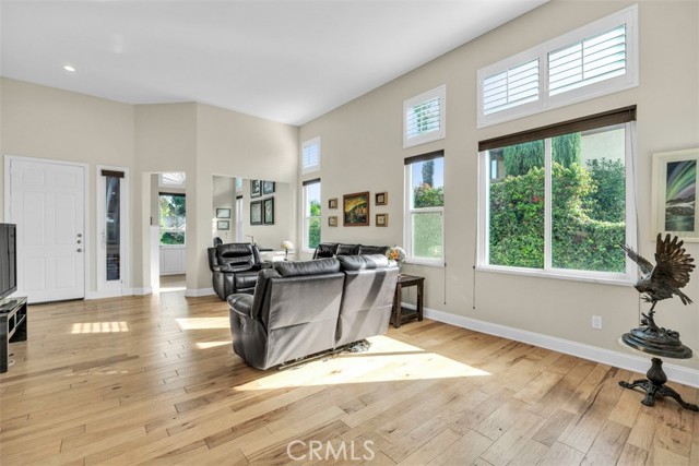 Image 9 of 57 For 468 Calle Canela