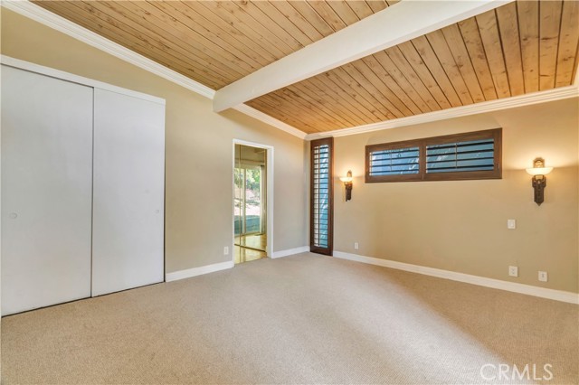 Detail Gallery Image 21 of 29 For 5102 Medina Rd, Woodland Hills,  CA 91364 - 2 Beds | 2 Baths