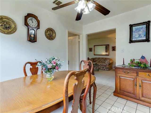 Detail Gallery Image 13 of 39 For 4856 Lomina Ave, Lakewood,  CA 90713 - 3 Beds | 1 Baths