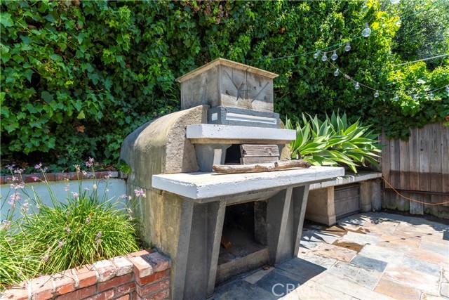 1733 Bayou Way, Seal Beach CA: https://media.crmls.org/medias/482e56b7-dc82-46e5-86da-a2535ca7c5c0.jpg