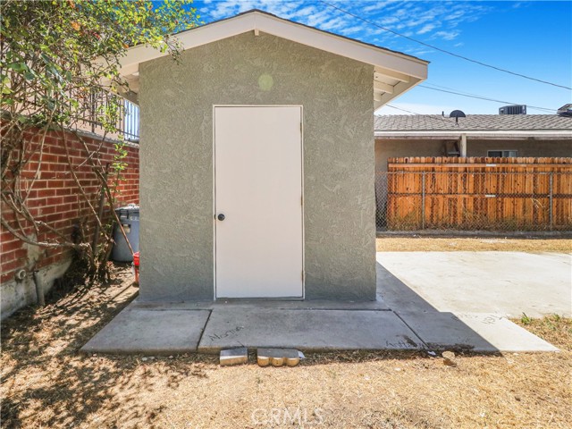 13918 Flallon Avenue, Norwalk CA: https://media.crmls.org/medias/482ebd70-52a6-4c54-9ae4-70ed0add9592.jpg