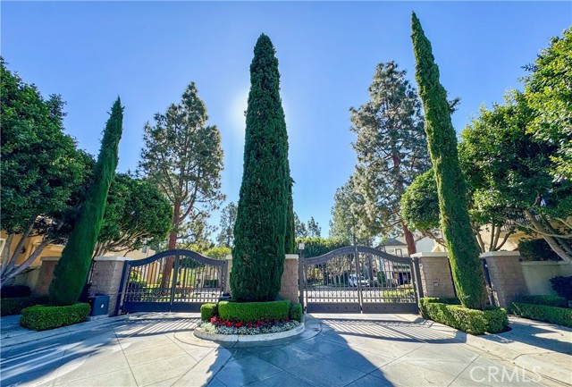 Detail Gallery Image 4 of 39 For 4 Auvergne, Newport Coast,  CA 92657 - 3 Beds | 3 Baths