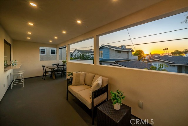 Detail Gallery Image 18 of 74 For 320 Capistrano Ave, Pismo Beach,  CA 93449 - 3 Beds | 2 Baths