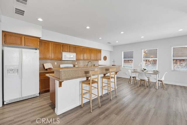 Detail Gallery Image 17 of 53 For 12636 Agave Bay, Victorville,  CA 92392 - 5 Beds | 3 Baths