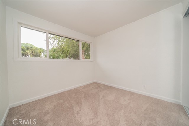 Detail Gallery Image 11 of 23 For 18863 8th St, Bloomington,  CA 92316 - 3 Beds | 1 Baths