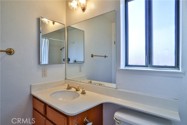 Detail Gallery Image 27 of 64 For 2003 Springcreek Cir, Upland,  CA 91784 - 3 Beds | 2 Baths