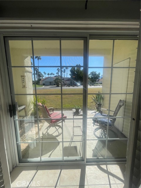 Image 41 of 57 For 43756 Avenida Alicante