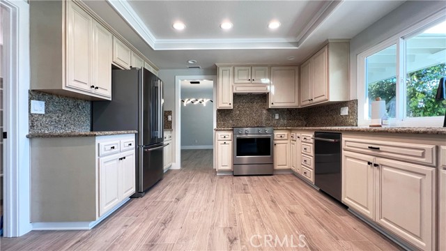 Detail Gallery Image 9 of 35 For 26952 Carranza, Mission Viejo,  CA 92691 - 4 Beds | 2/1 Baths