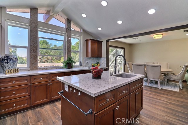 2243 Feather Rock Road, Diamond Bar CA: https://media.crmls.org/medias/4834e217-7f7e-42d3-8886-7a22bdf2899d.jpg