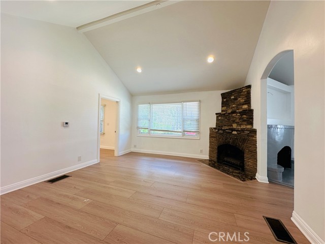 Detail Gallery Image 31 of 75 For 5148 Otis Ave, Tarzana,  CA 91356 - 4 Beds | 4 Baths