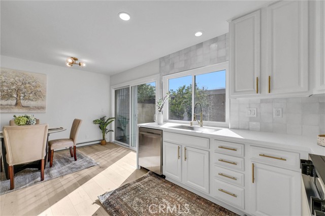 Detail Gallery Image 7 of 20 For 11050 Camden Way, Stanton,  CA 90680 - 3 Beds | 1/1 Baths