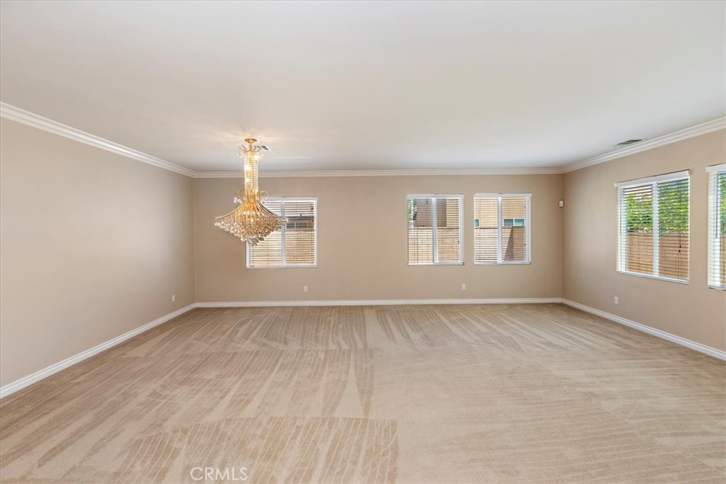 MLS #OC25117971 img 12