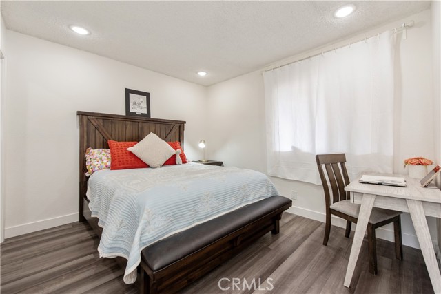 Detail Gallery Image 9 of 24 For 450 E 4th #416,  Santa Ana,  CA 92701 - 2 Beds | 2 Baths