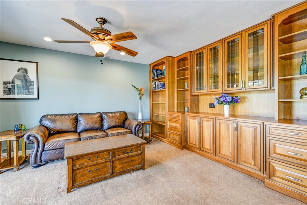 MLS #OC25184168 image #26