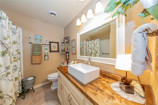 Detail Gallery Image 38 of 57 For 43071 Country Club Dr, Oakhurst,  CA 93644 - 4 Beds | 2/1 Baths