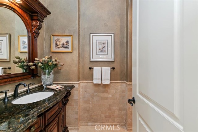Image 15 of 75 For 6756 Hawarden Drive