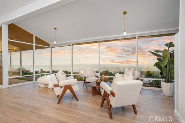 952 Via Del Monte, Palos Verdes Estates CA: https://media.crmls.org/medias/483966da-b7d2-4495-974d-1b7941940ade.jpg