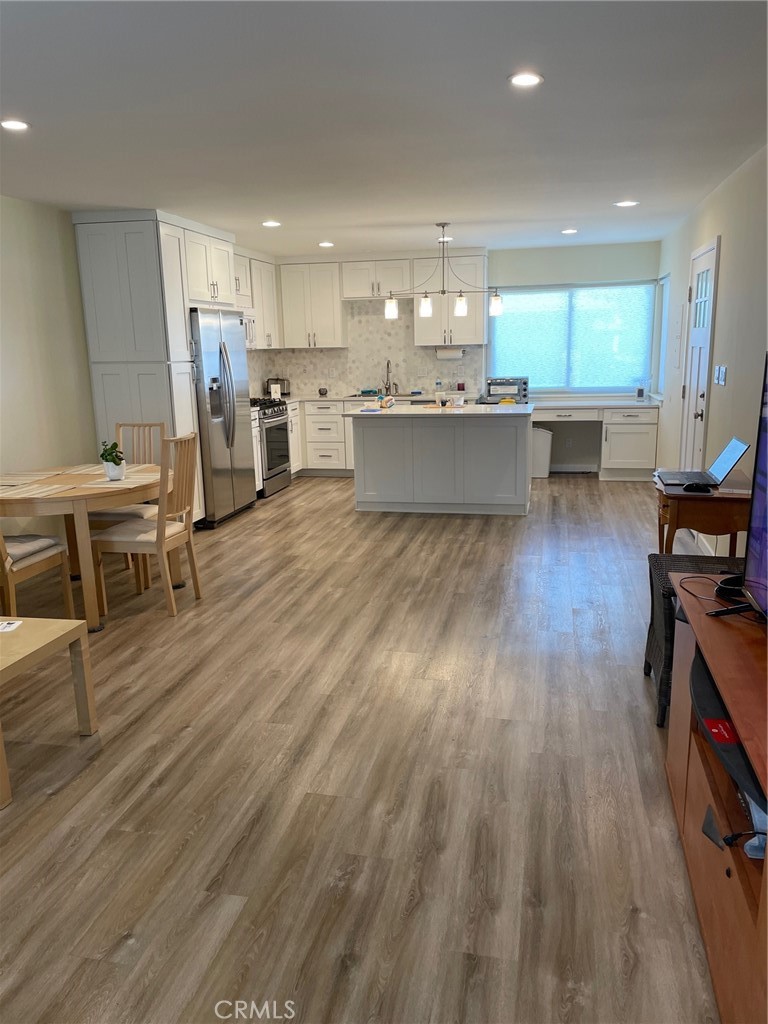 42 W Elfin Green W, Port Hueneme, CA 93041