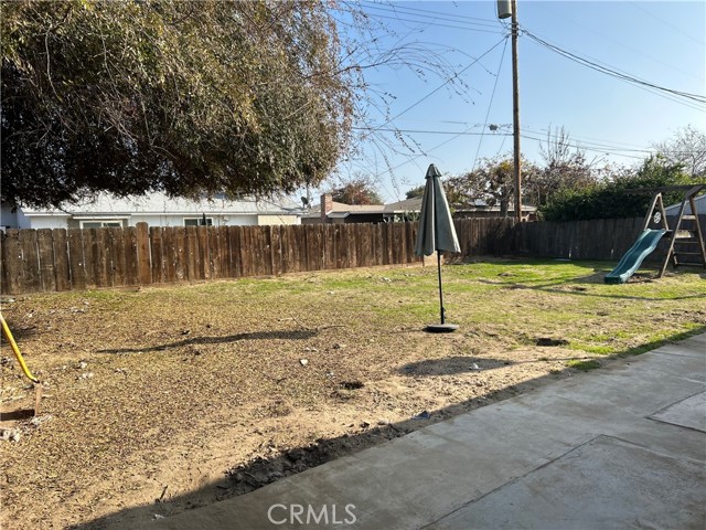 Detail Gallery Image 22 of 24 For 288 N Balmayne St, Porterville,  CA 93257 - 3 Beds | 2 Baths